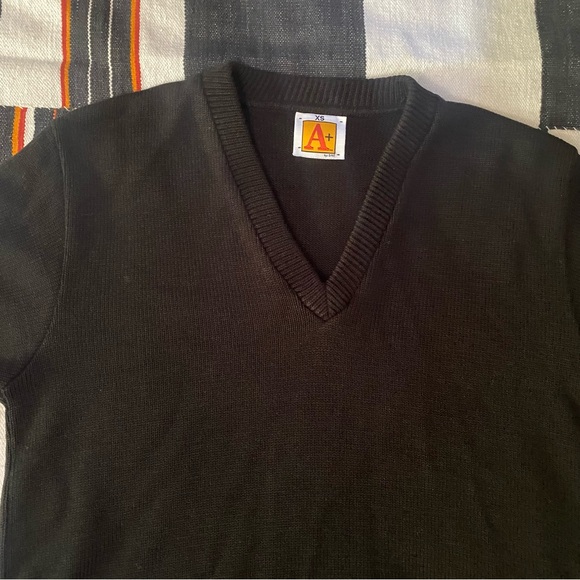 A+ by SAI Black Acrylic V neck Career Apparel pullover Sweater. Thick. Size XS. - Picture 12 of 13